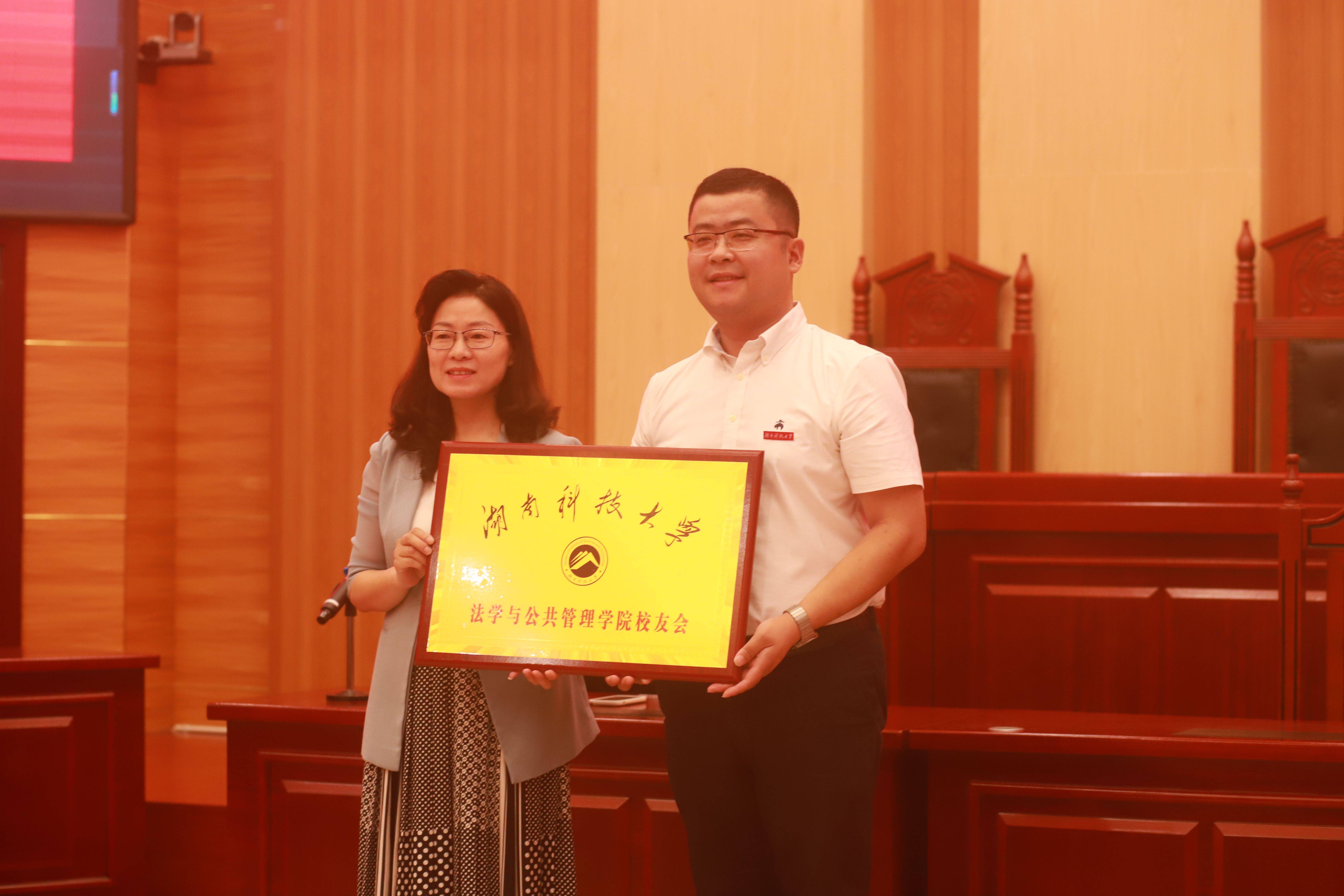 4e2a7d4a5b6547ba8598a68f18f72ced.jpg bevictor伟德官网